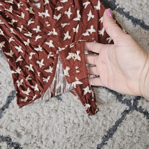 Intimately free people billie printed tie neck bodysuit medium - Picture 5 of 8